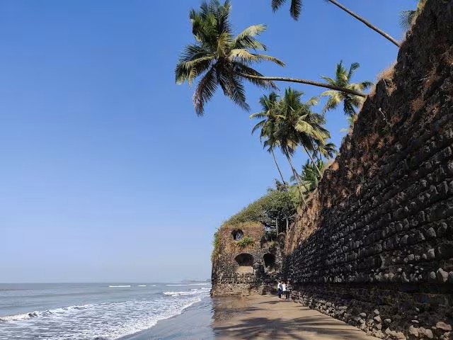 Revdanda Fort & Beach